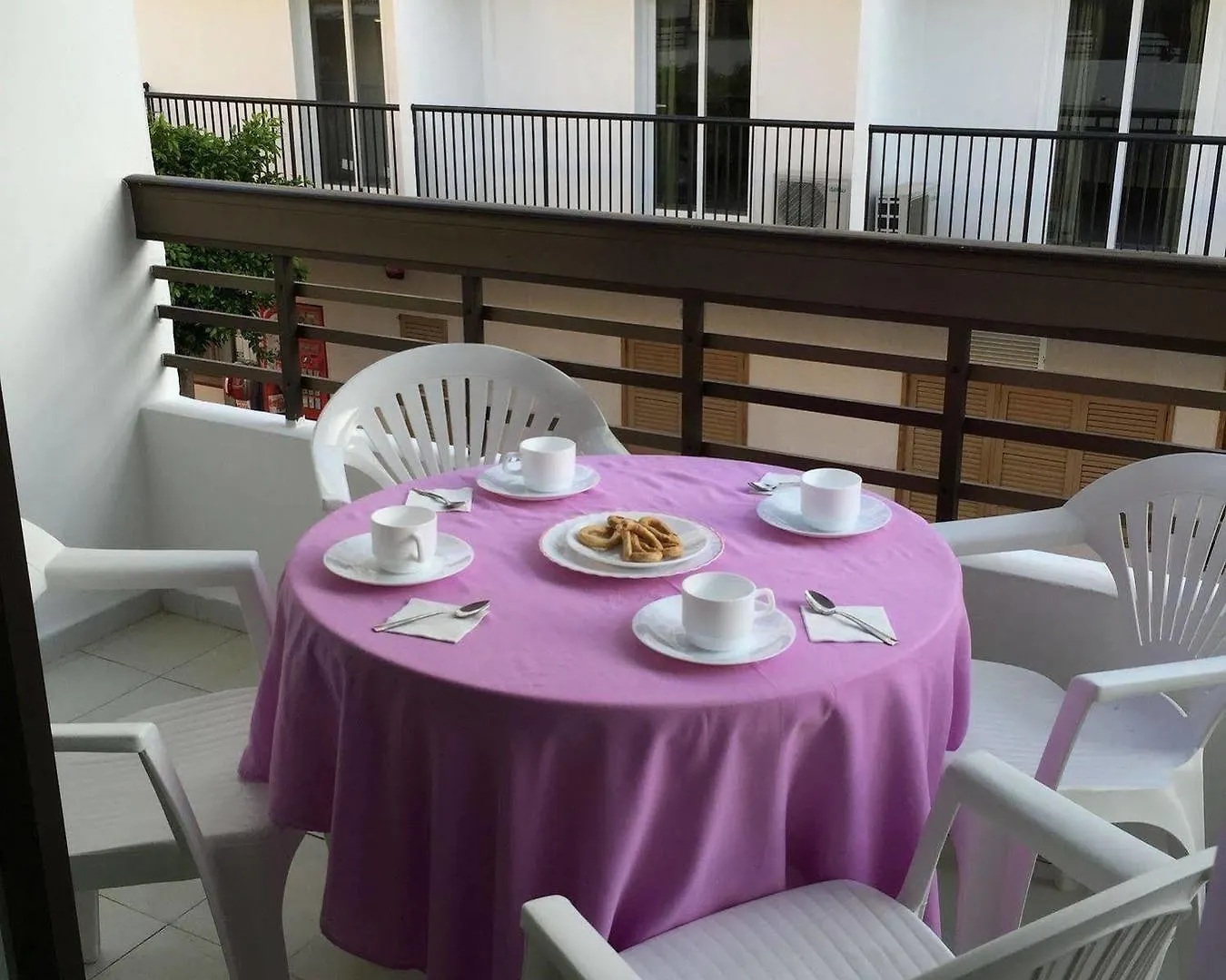 All Suite Ibiza Aparthotel San Antonio